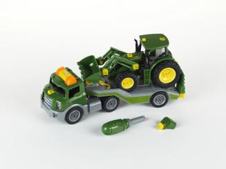 Transporter mit John Deere Traktor 